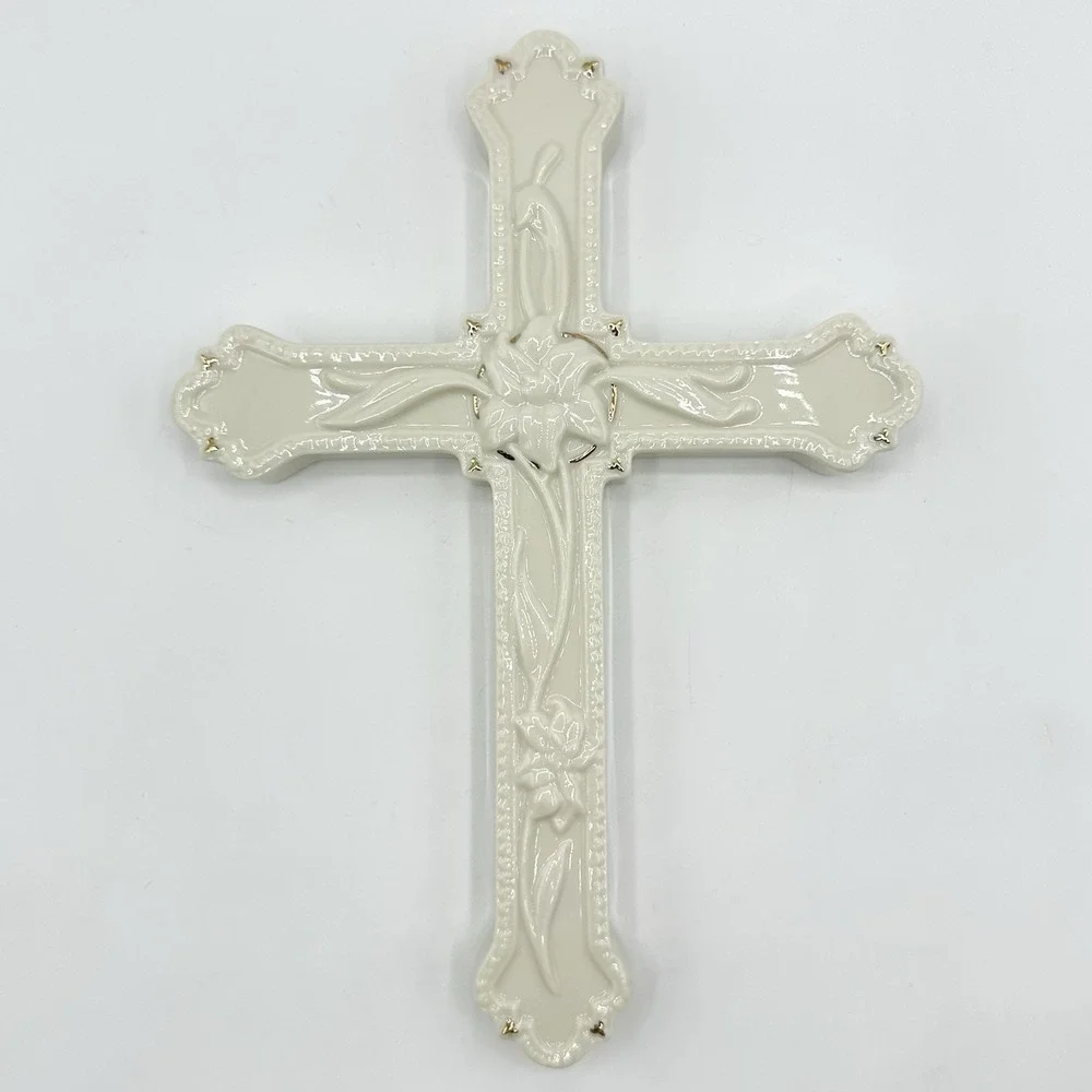 LENOX Lily Cross Wall Hanging Ivory Gold Accents Porcelain